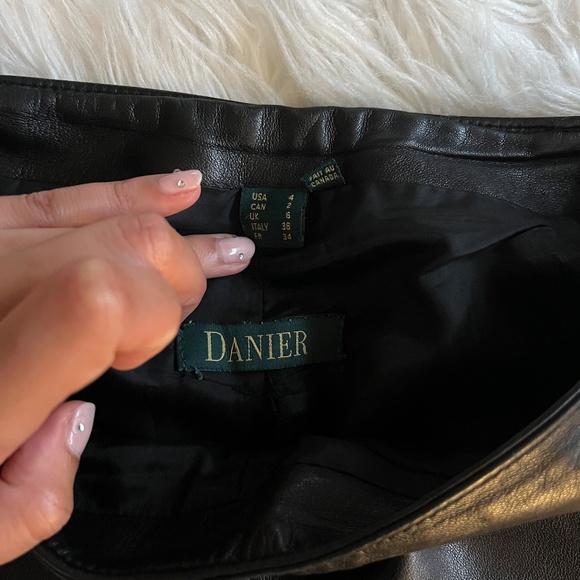 Vintage Daniel Leather Pants sz 4 - Picture 2 of 5